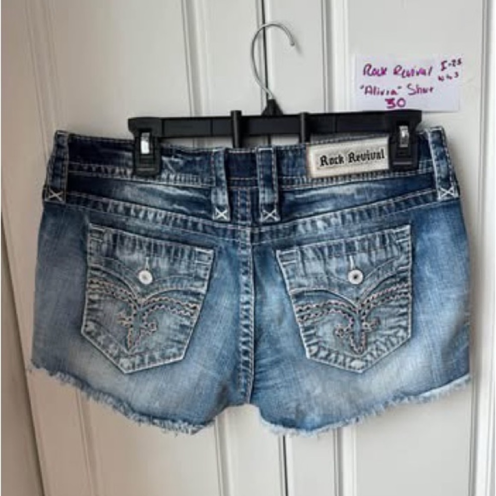 Rock Revival size 30 “Alivia” Distressed Blue Jean Shorts
